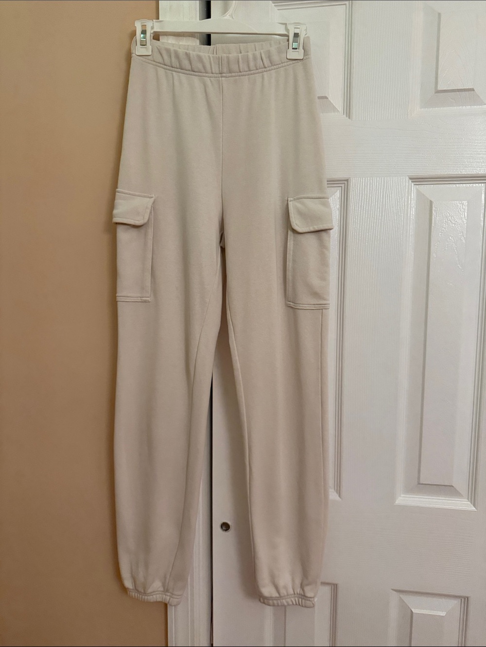 H&M Cream Cargo Pants
